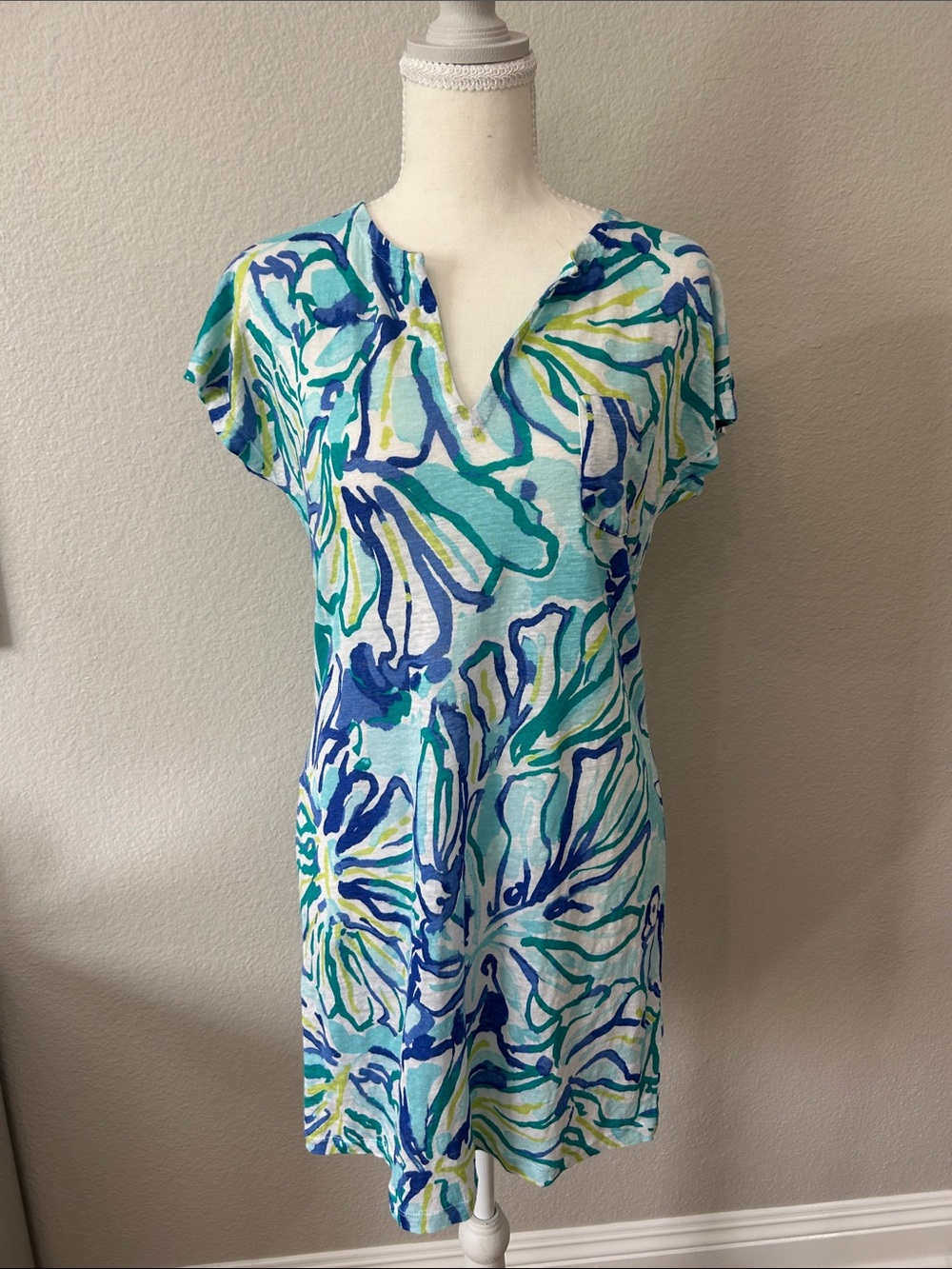 Lilly Pulitzer Aqua and Teal Duval Dress, XS, EUC